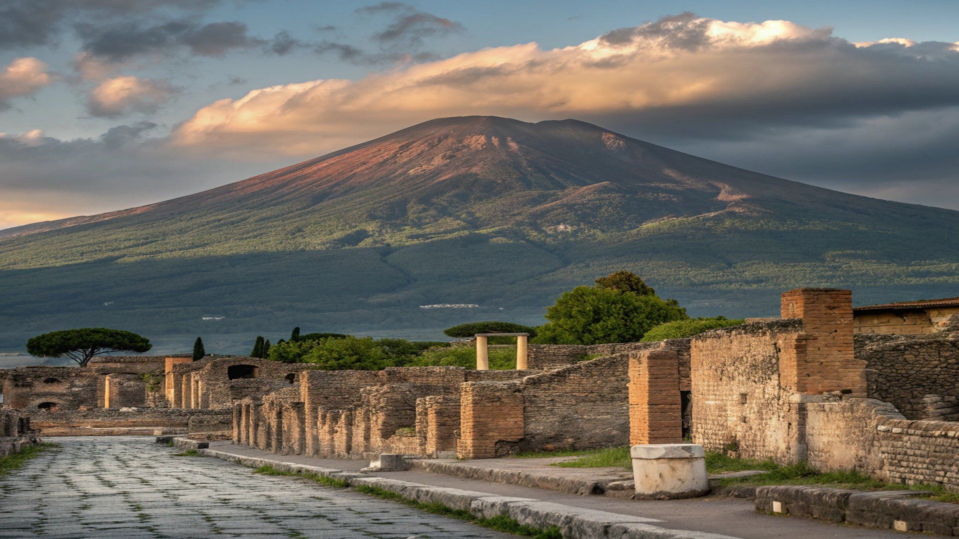 Von Neapel: Pompeji und Vesuv mit dem Bus
